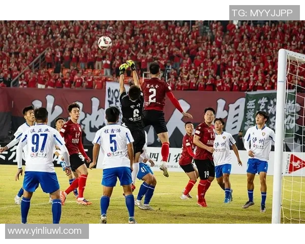 川南“一哥”之争：从0-2到4-2！自贡队惊天反转队员跪地落泪！